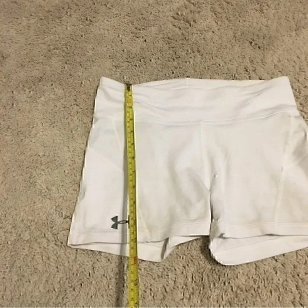 Under Armour woman’s size xsmall white spandex shorts